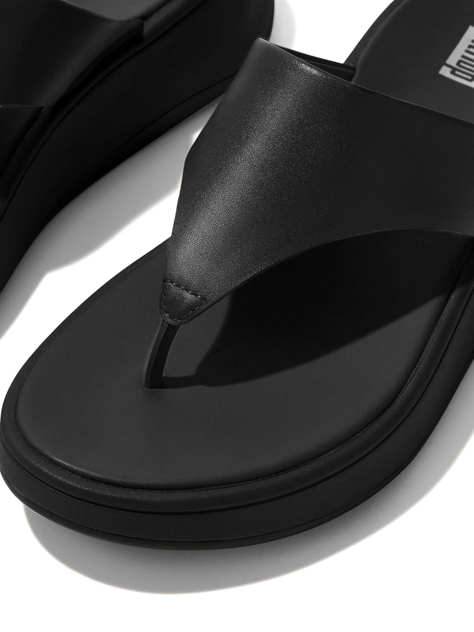 Fitflop Women F-Mode Leather-Twist Flatform Toe-Post Sandals |HG1-001| Black main image 0