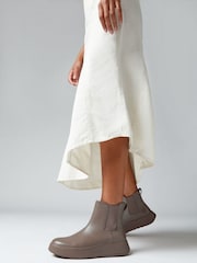 Fitflop Leather F-Mode Flatform Chelsea Boots - Image 1 of 5
