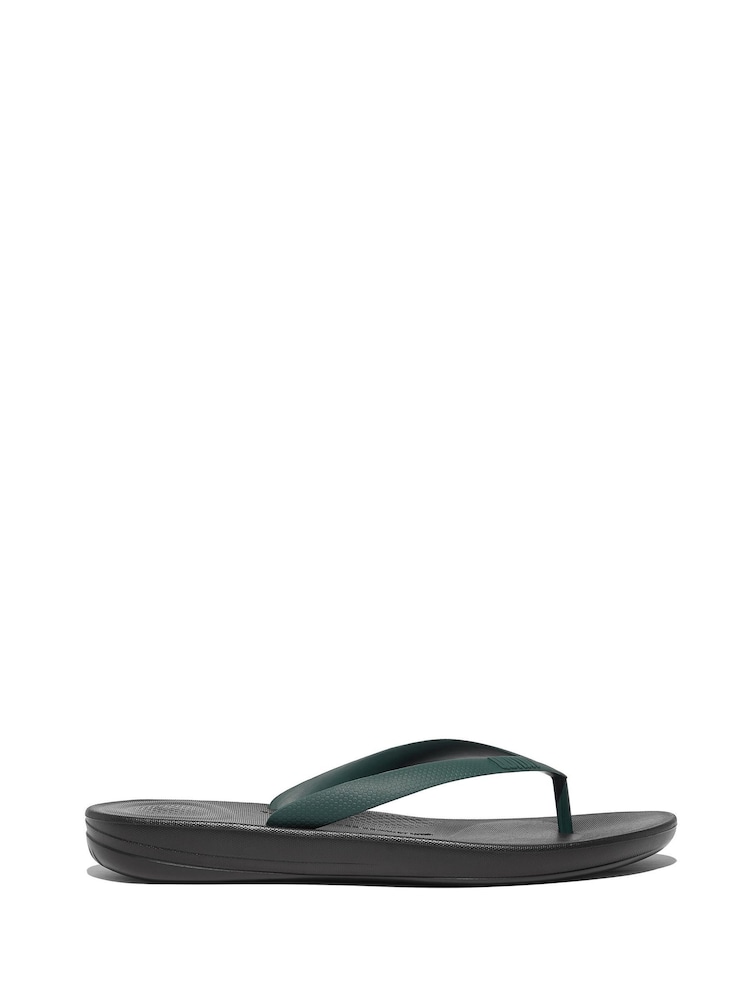 Schwarz Chrom - FitFlop™ iQushion™ Ergonomic Zehentrennersandale - Bild 1 von 5