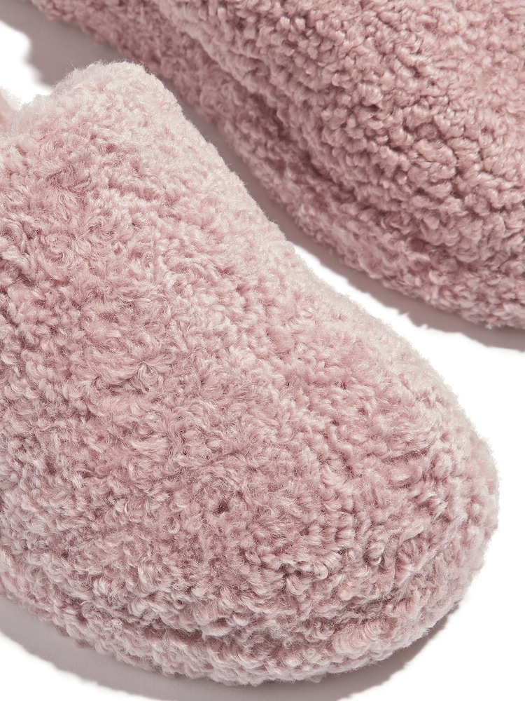Fitflop IQushion D-Luxe Padded Teddy Mule Slippers - Image 5 of 5