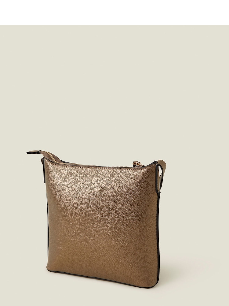 Accessorize Natural Classic Messenger Bag - Image 2 of 4 Accessorize Natural Classic Messenger Bag - Image 2 of 4