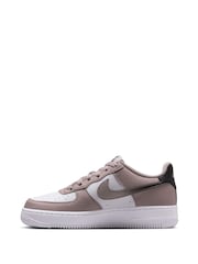 Młodzieżowe buty sportowe Nike Air Force 1 - Image 2 of 10