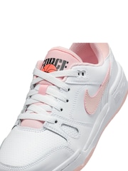 Blanco/Rosa Echo - Deportivas juveniles bajas Full Force de Nike - Imagen 10 de 11