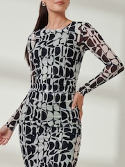 Jolie Moi Langærmet Mesh Bodycon Maxikjole - Image 4 of 6