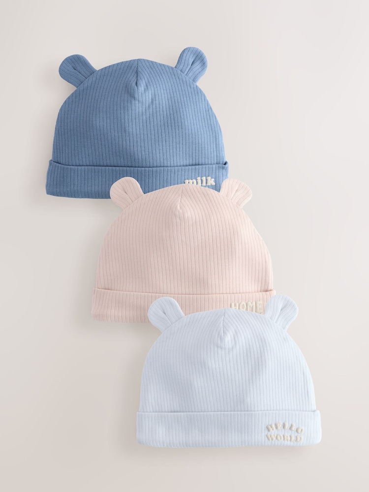 Blau - Baby-Beanie-Mützen mit Schriftzug im 3er-Pack aus 100 % Baumwolle (0–18 Monate) - Bild 1 von 6 Blau - Baby-Beanie-Mützen mit Schriftzug im 3er-Pack aus 100 % Baumwolle (0–18 Monate) - Bild 1 von 6