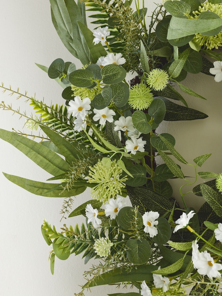 Green Spring Floral Daisy Wreath - Image 2 of 6