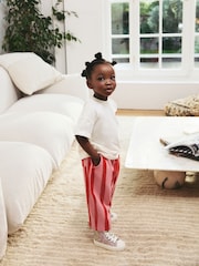 Red Heart Short Sleeve 100% Cotton T-Shirt and Wide Trousers Set (3mths-7yrs) - Image 2 of 7