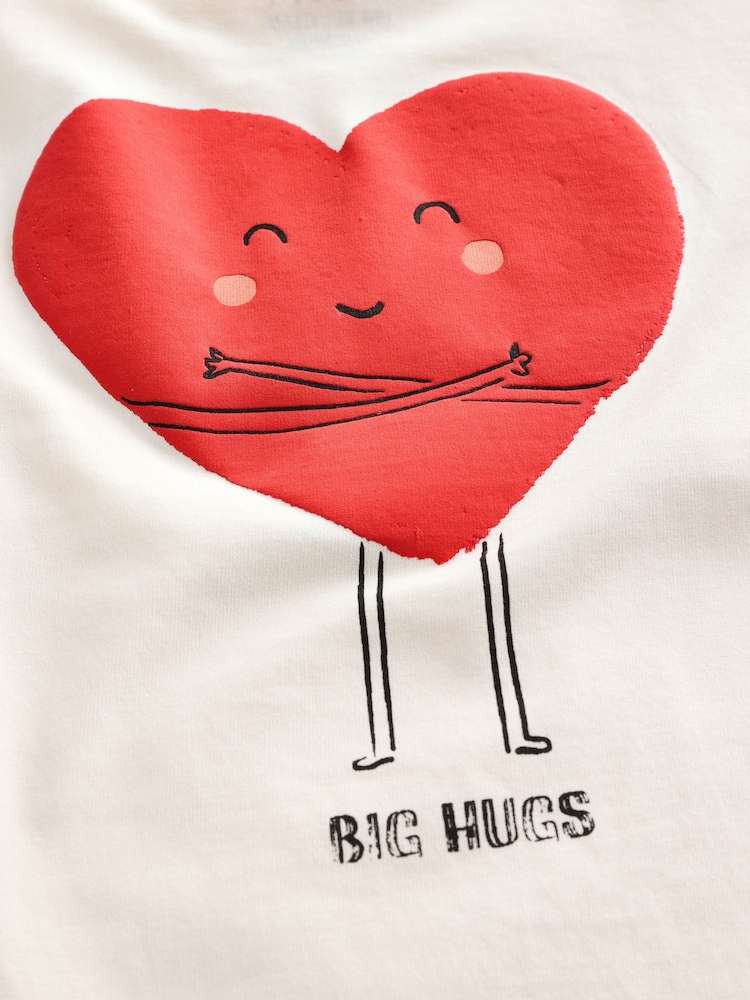 Rot mit Herzen - Kurzärmeliges T-Shirt und weite Hose im Set aus 100 % Baumwolle (3M.–7J.) - Bild 7 von 7 Rot mit Herzen - Kurzärmeliges T-Shirt und weite Hose im Set aus 100 % Baumwolle (3M.–7J.) - Bild 7 von 7