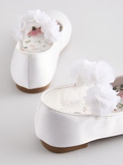 White Standard Fit (F) Satin Flower Girl Occasion Corsage Mary Jane Shoes - Image 4 of 5