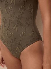 Verde caqui - Traje de baño de palabra de honor con bordados y efecto reductor del vientre - Imagen 6 de 11