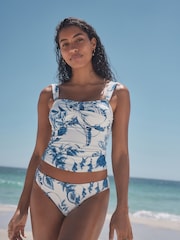 weiß/blau mit Blumendruck - Bikinihose mit hohem Beinausschnitt und seitlicher Raffung - Image 2 of 8