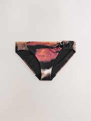 Braun/Schwarz, Batik - Bikinihose mit hohem Beinausschnitt - Image 6 of 6