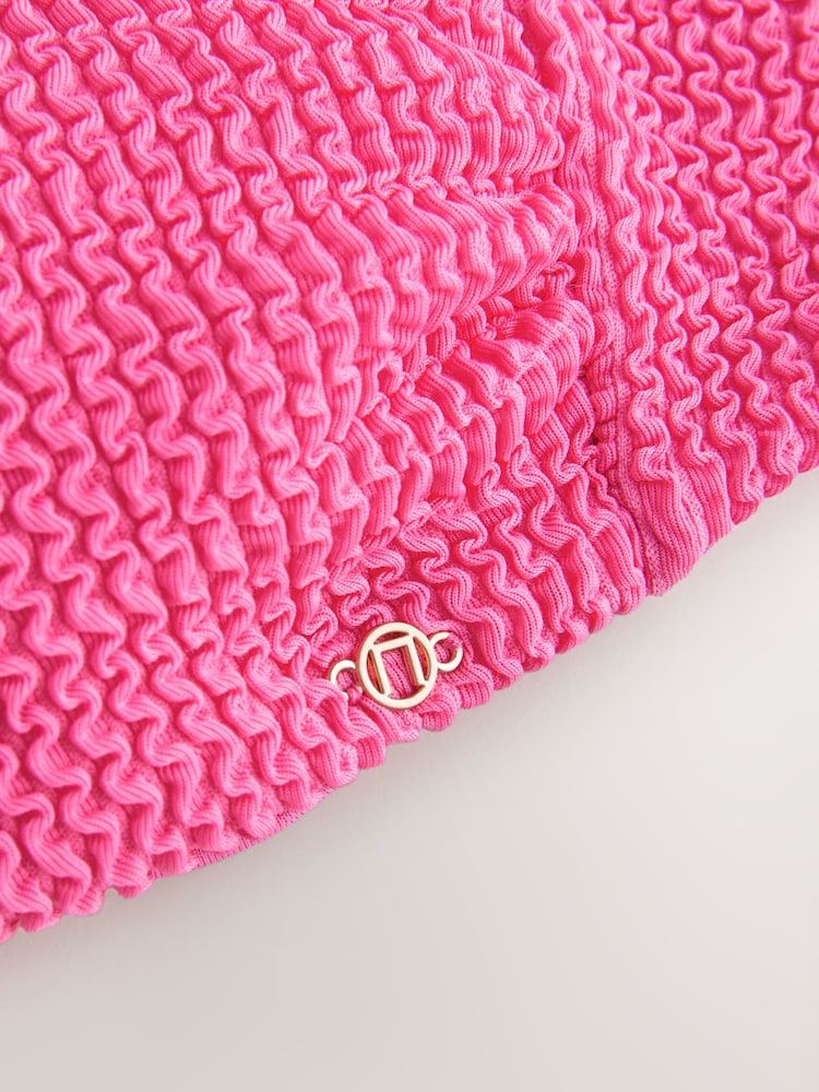 Rosa mit Crinkle-Effekt - Bandeau-Bikinioberteil mit Metall-Details - Bild 9 von 9 Rosa mit Crinkle-Effekt - Bandeau-Bikinioberteil mit Metall-Details - Bild 9 von 9