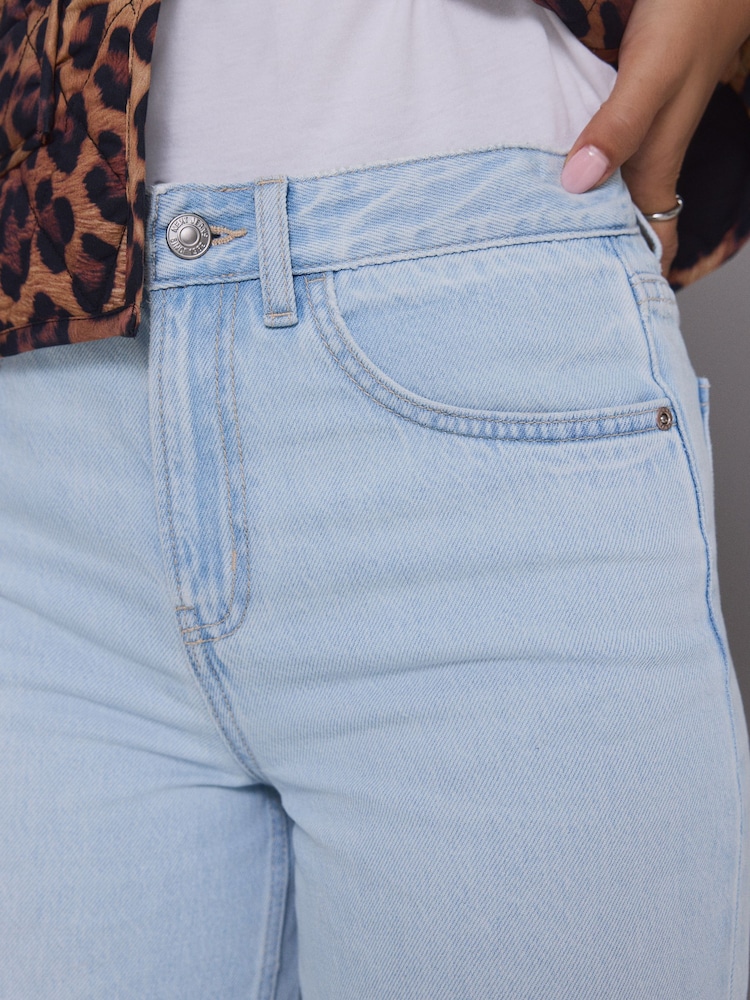 Bleach Wide Leg Jeans - Image 4 of 7
