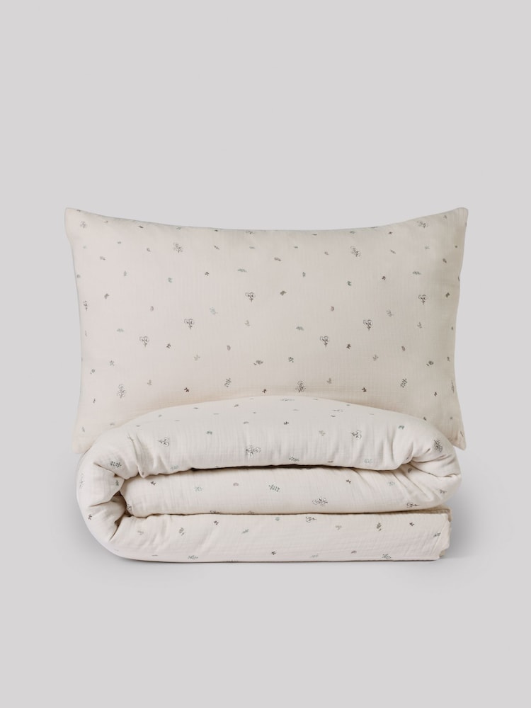 Crinkle Muslin 100% Cotton Duvet Cover and Pillowcase Set - Image 6 of 6