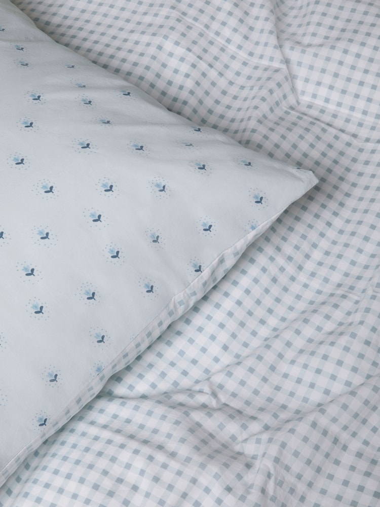 Blue Ditsy Supersoft 100% Cotton Percale 200 Thread Count Duvet Cover and Pillow Case Set - Image 9 of 9