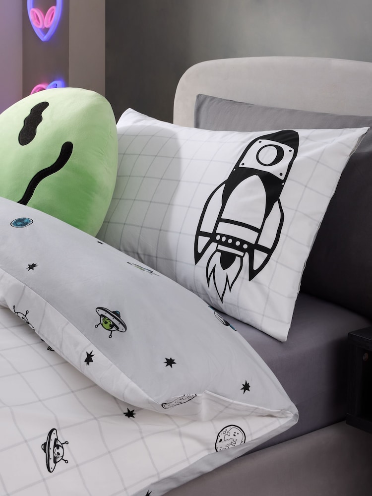 Spaceships Supersoft 100% Cotton Percale 200 Thread Count Duvet Cover and Pillow Case Set - Image 5 of 9