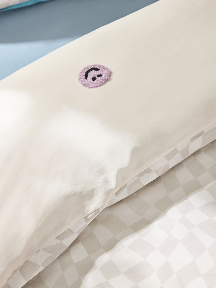Tufted Faces Duvet Cover and Pillowcase Set - Image 5 of 9