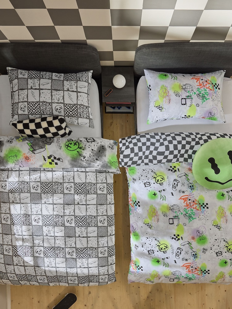 2 Pack Neon Graffiti Duvet Cover and Pillowcases Set - Image 2 of 8