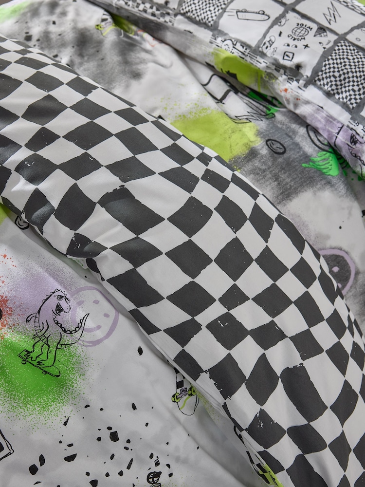 2 Pack Neon Graffiti Duvet Cover and Pillowcases Set - Image 4 of 8