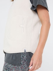 FatFace Estelle Natural Fleece Gilet - Image 4 of 6