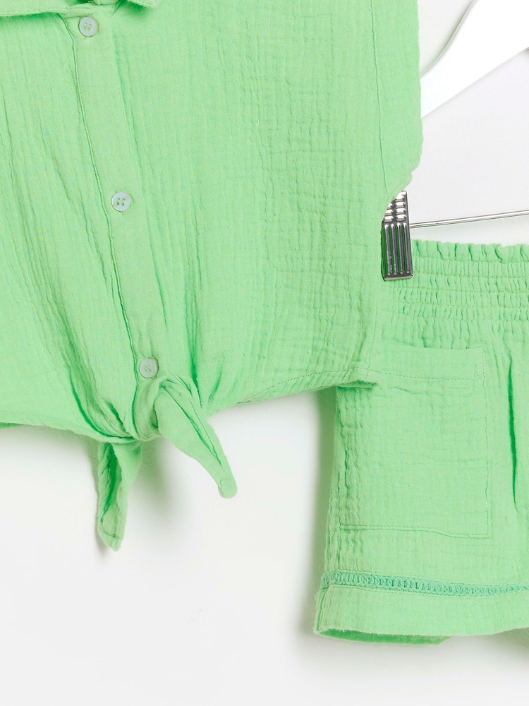 River Island Green Girls Cheese Cloth Tie 100% Cotton Shirt and Shorts Set - Image 4 of 4