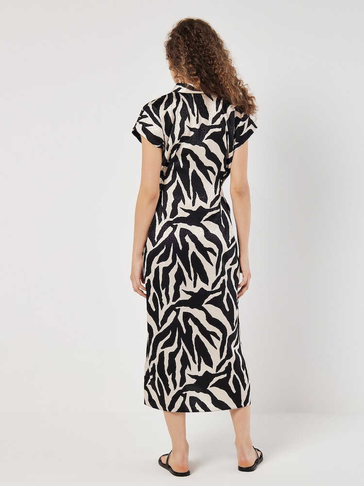 Apricot Cream Zebra Print Tie Waist Shirt Dress - Image 4 of 5
