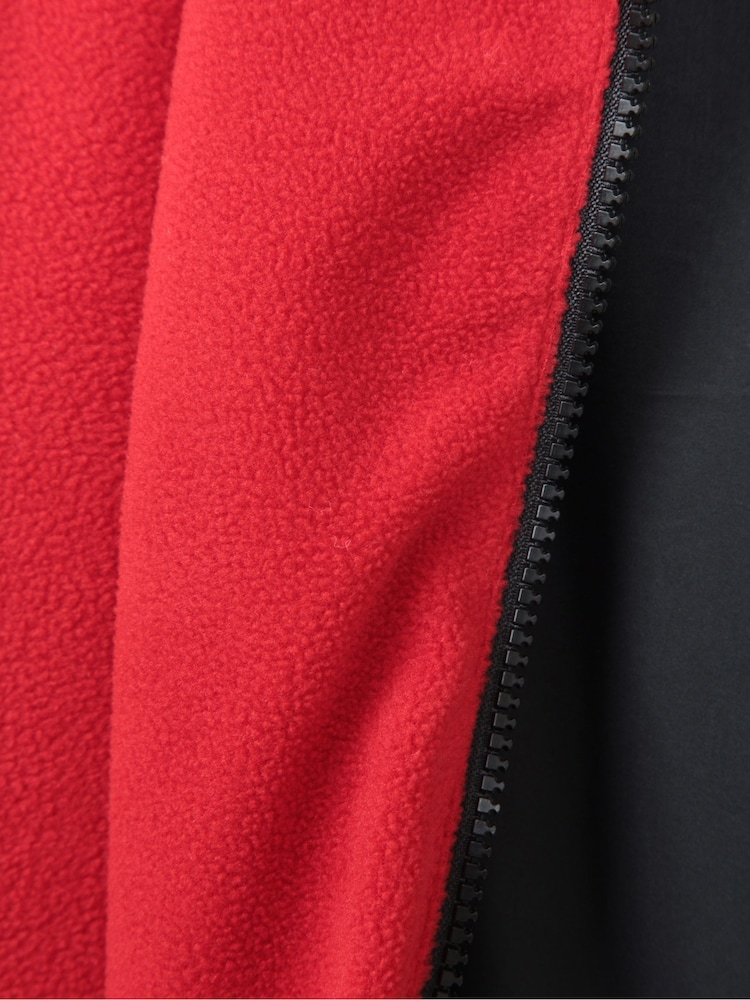 Mountain Warehouse Black Mens Coastline Water Resistant Changing Robe Coat Jacket - Image 5 of 5 Mountain Warehouse Black Mens Coastline Water Resistant Changing Robe Coat Jacket - Image 5 of 5