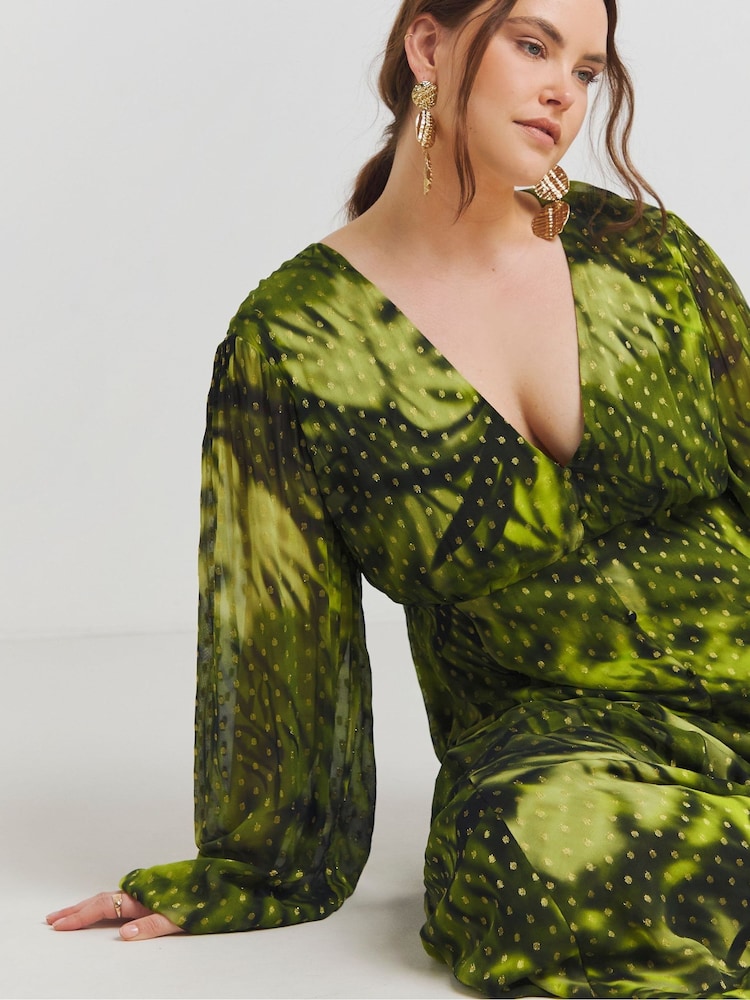 Simply Be Green Georgette Maxi Dress With Split - Image 4 of 4