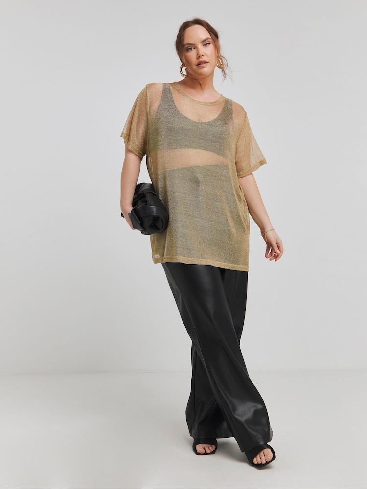 Simply Be Metallic Relaxed Fit T-Shirt - Bild 1 von 4 Simply Be Metallic Relaxed Fit T-Shirt - Bild 1 von 4