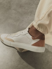 Reiss – Amanda – Leder-Sneaker mit Kontrastdetails - Image 2 of 6