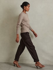 Reiss Chocolate Alessio Tapered Drawstring Cotton Combat Trousers - Image 4 of 6