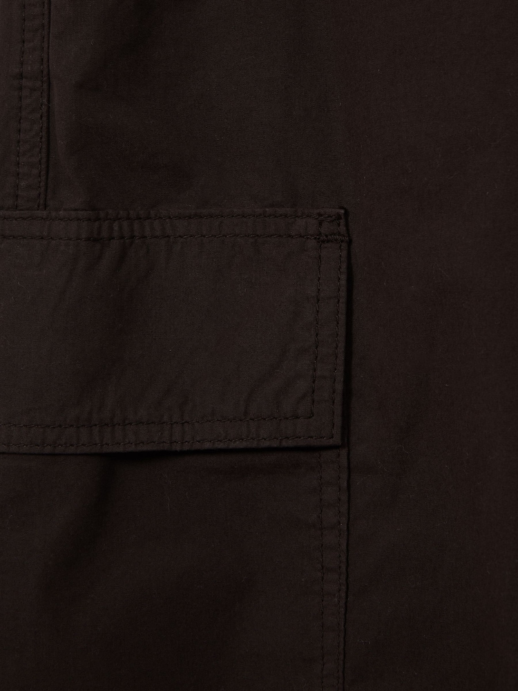 Schokoladenbraun - Reiss Alessio Combat-Hose in Tapered-Fit aus Baumwolle mit Kordelzug - Bild 6 von 6 Schokoladenbraun - Reiss Alessio Combat-Hose in Tapered-Fit aus Baumwolle mit Kordelzug - Bild 6 von 6