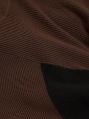 Reiss Chocolate/Black Hope Petite Colourblock Ribbed Midi Dress - Image 5 of 6