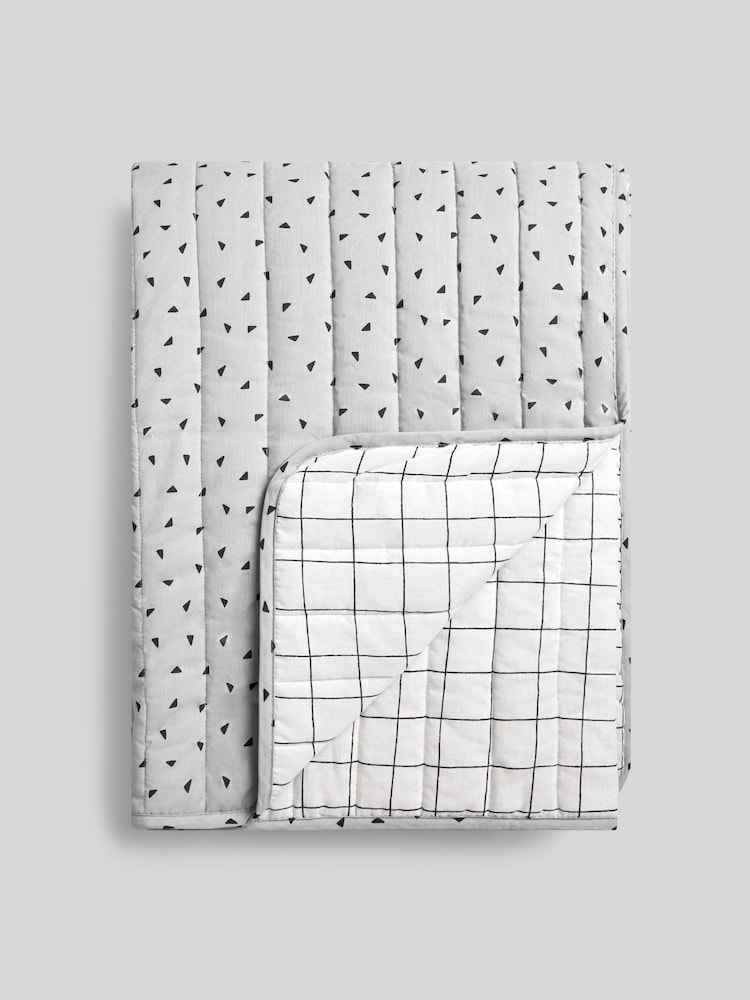 Monochrome Shapes and Grid Reverse Quilted Throw - Image 3 of 8