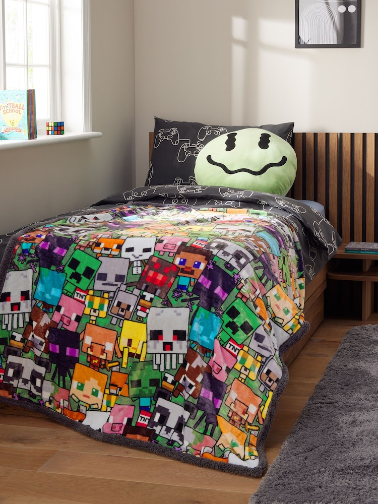 Minecraft Super Soft Fleece Throw Blanket - Image 1 of 3