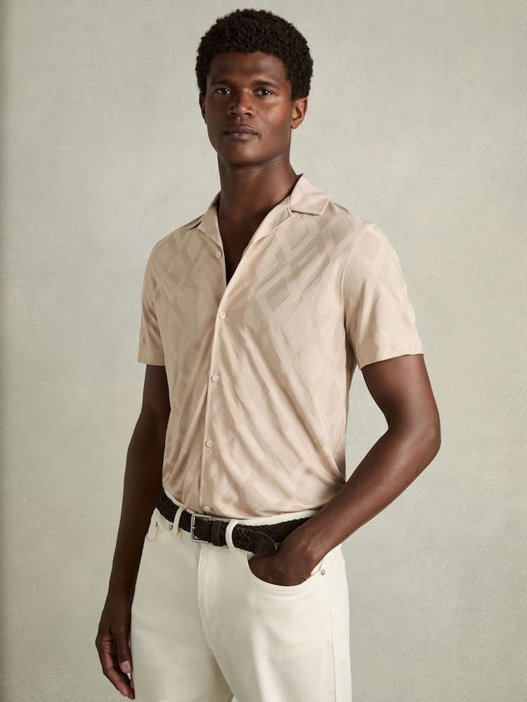 Reiss Dusty Pink Carter Geometric-Jacquard Cuban-Collar Shirt - Image 1 of 6