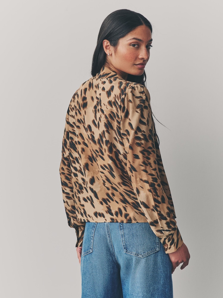 Imprimé léopard - Tie Neck Drape Blouse - Image 3 of 4