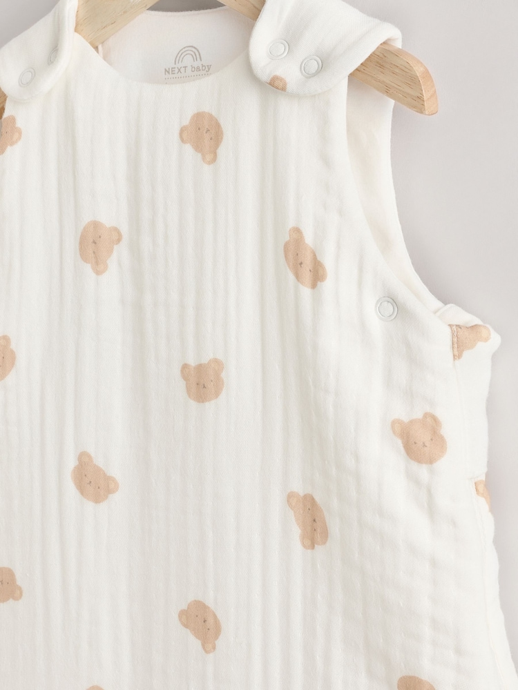 White Muslin Bear 2.5 Tog Baby 100% Cotton Sleep Bag - Image 5 of 8