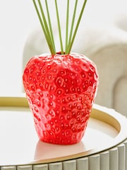 Strawberry and Vanilla 180ml Fragranced Reed Diffuser - Image 2 of 4