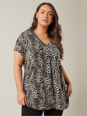Evans Curve Leopard Print Swing Top - Image 3 of 4