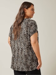 Evans Curve Leopard Print Swing Top - Image 4 of 4