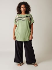 Evans Zebra Sequin Embellished T-Shirt - Imagen 2 de 5