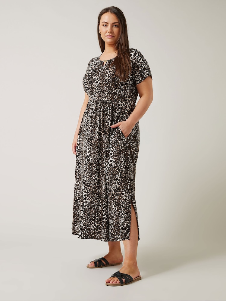 Evans Curve Leopard Print Midaxi Dress - Image 2 of 5