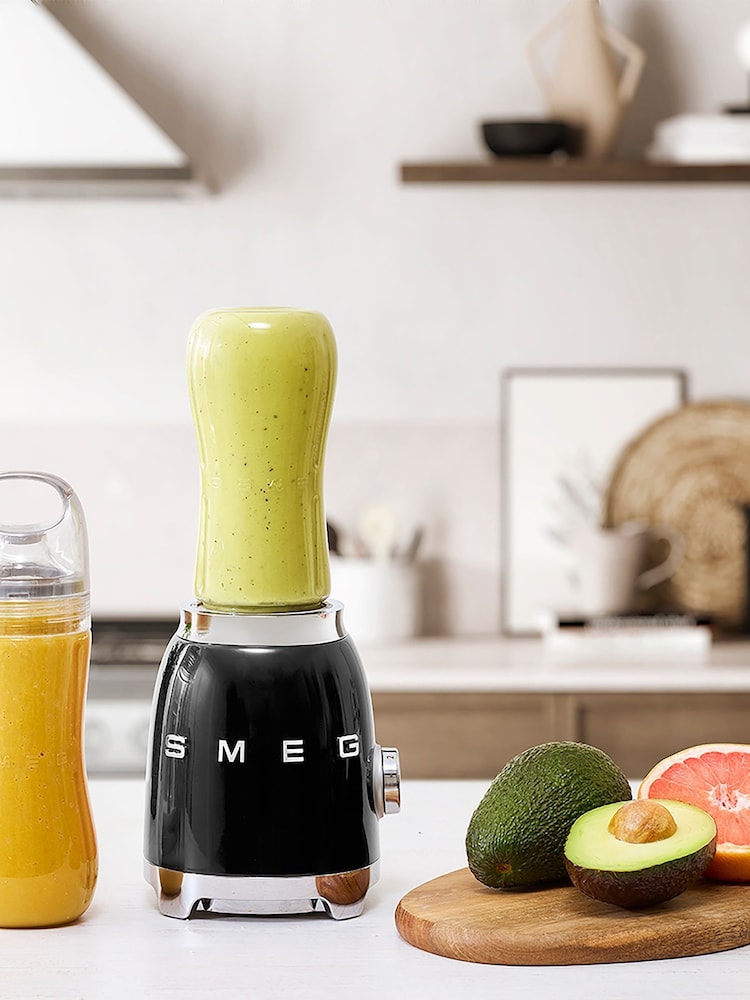 Smeg Black 50's Retro Style Personal Blender 600ml - Image 1 of 7