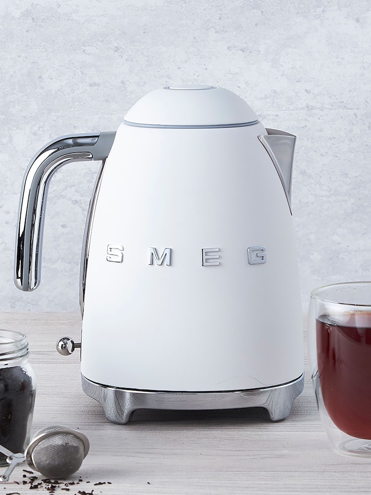 Smeg White Kettle 1.7L - Image 2 of 7 Smeg White Kettle 1.7L - Image 2 of 7
