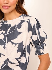Lipsy Navy Blue Round Neck Puff Sleeve T-Shirt - Image 3 of 4