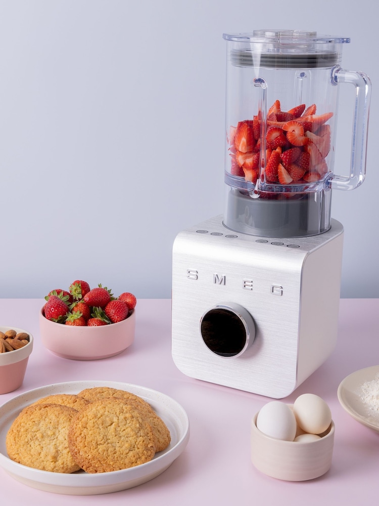 Smeg White High Performance Blender 1.5 Litre - Image 1 of 7