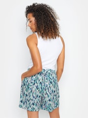 M&Co Blurry Ikat Shorts mit V-Ausschnitt - Bild 3 von 5