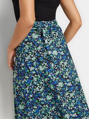 M&Co Black Ditsy Print Tie Waist Skirt - Image 4 of 5